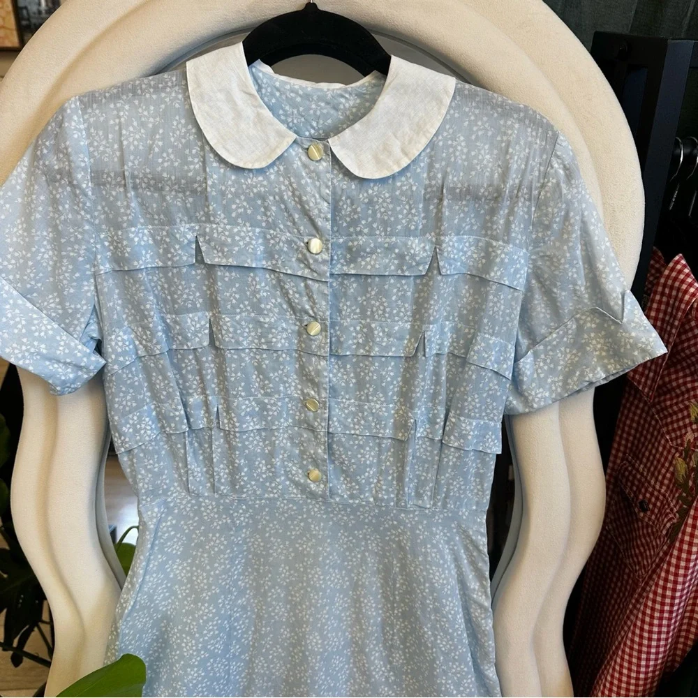 Vintage Light Blue Collared Button-Up Dress - Picture 2 of 8